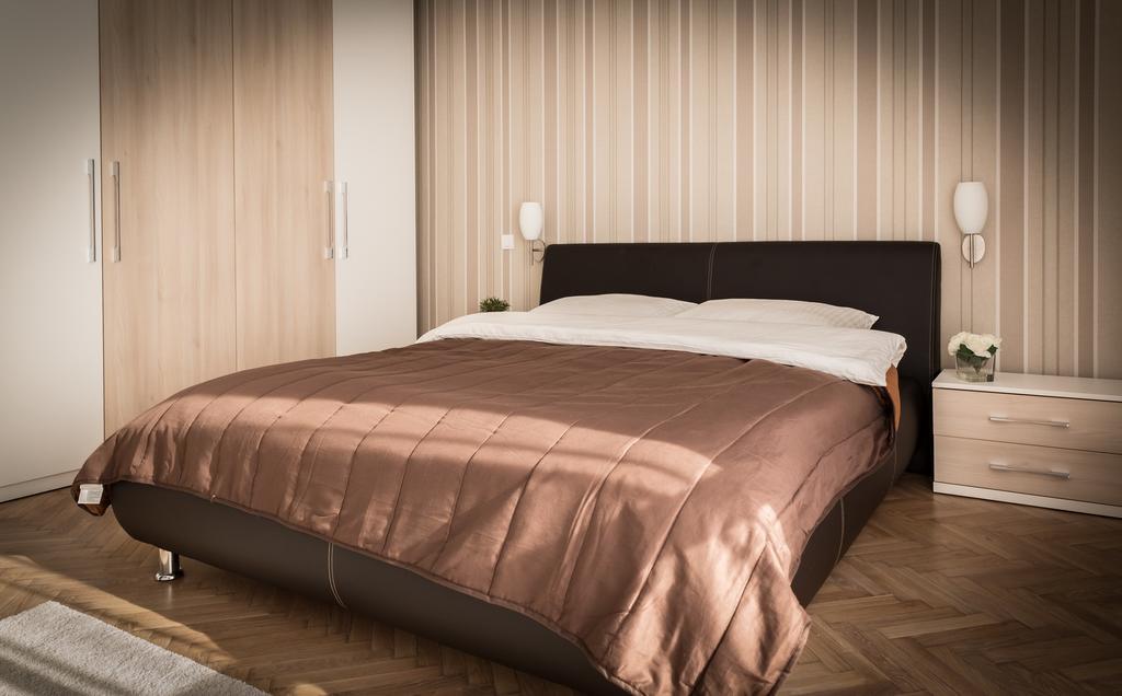 Apartment Admiral Белград Стая снимка