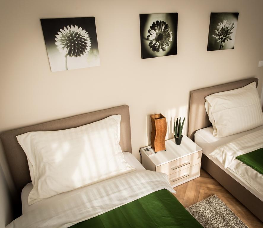Apartment Admiral Белград Стая снимка
